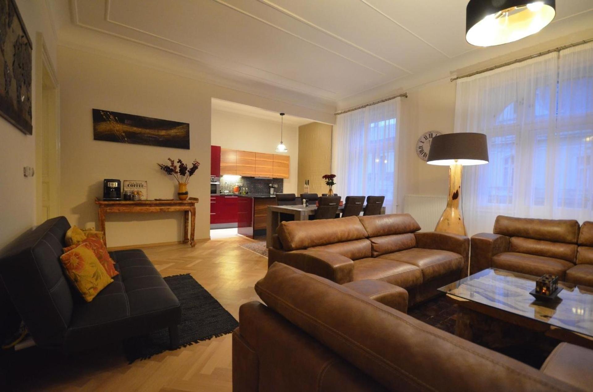 Apartment Fuer 3 Personen Und 2 In